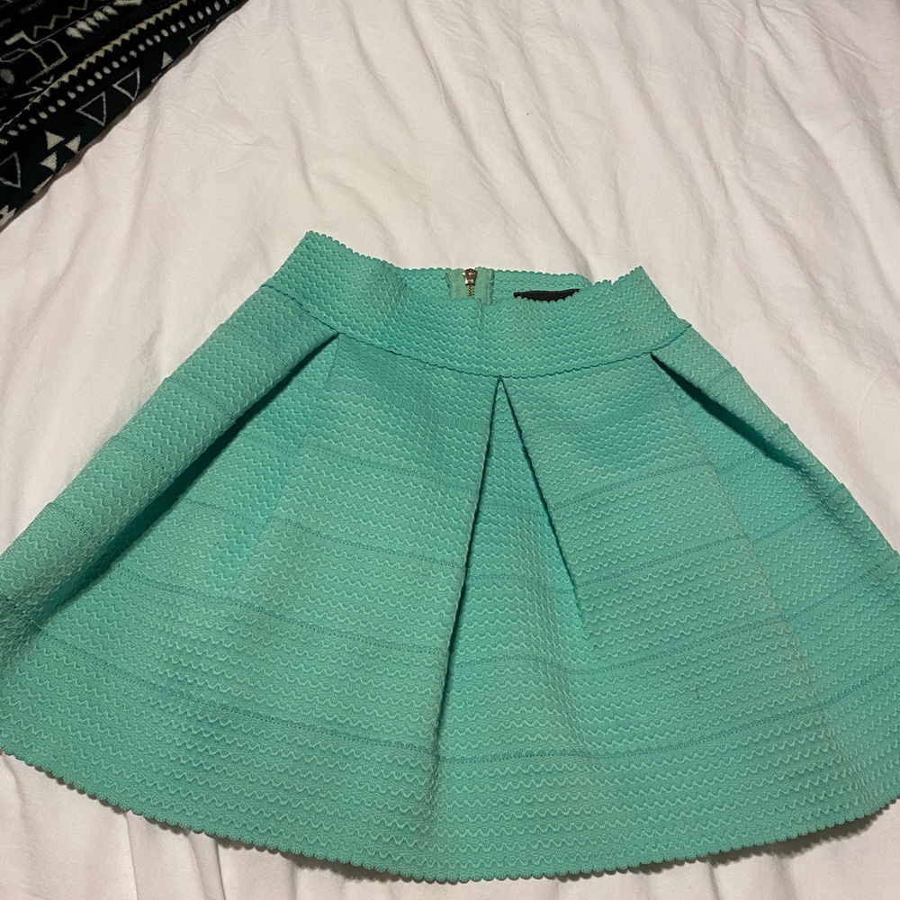 Akita skirt